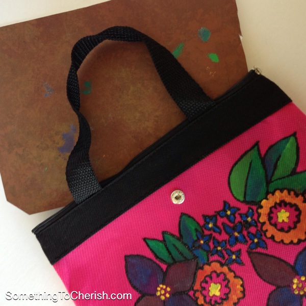 How to Fabric Paint Fashion Handbags Tutorial